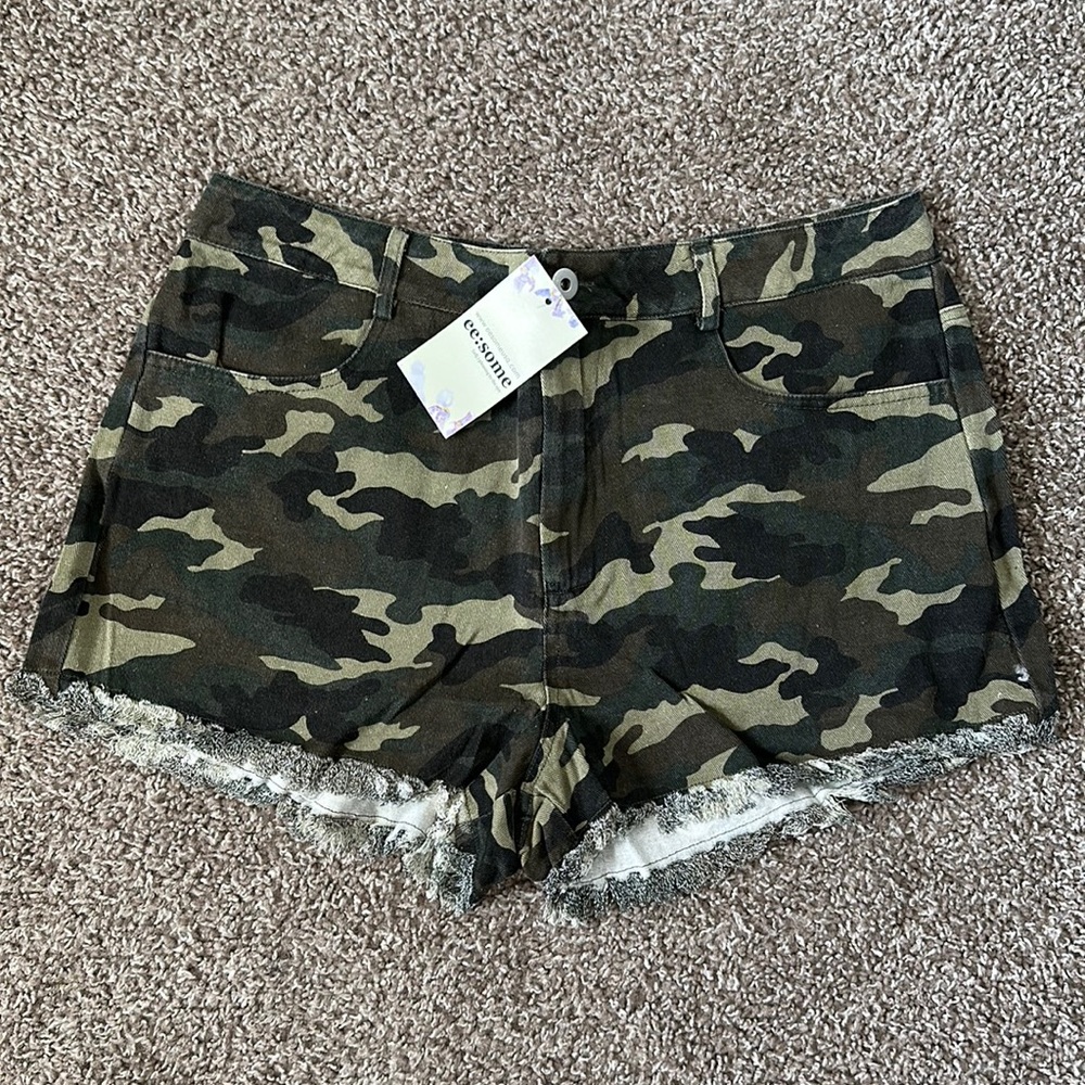 Camo jean short shorts